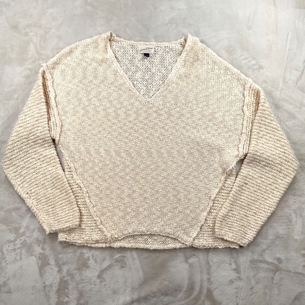 Universal Thread Women Cream V-Neck Chunky Knit Exposed Seam Sweater Large